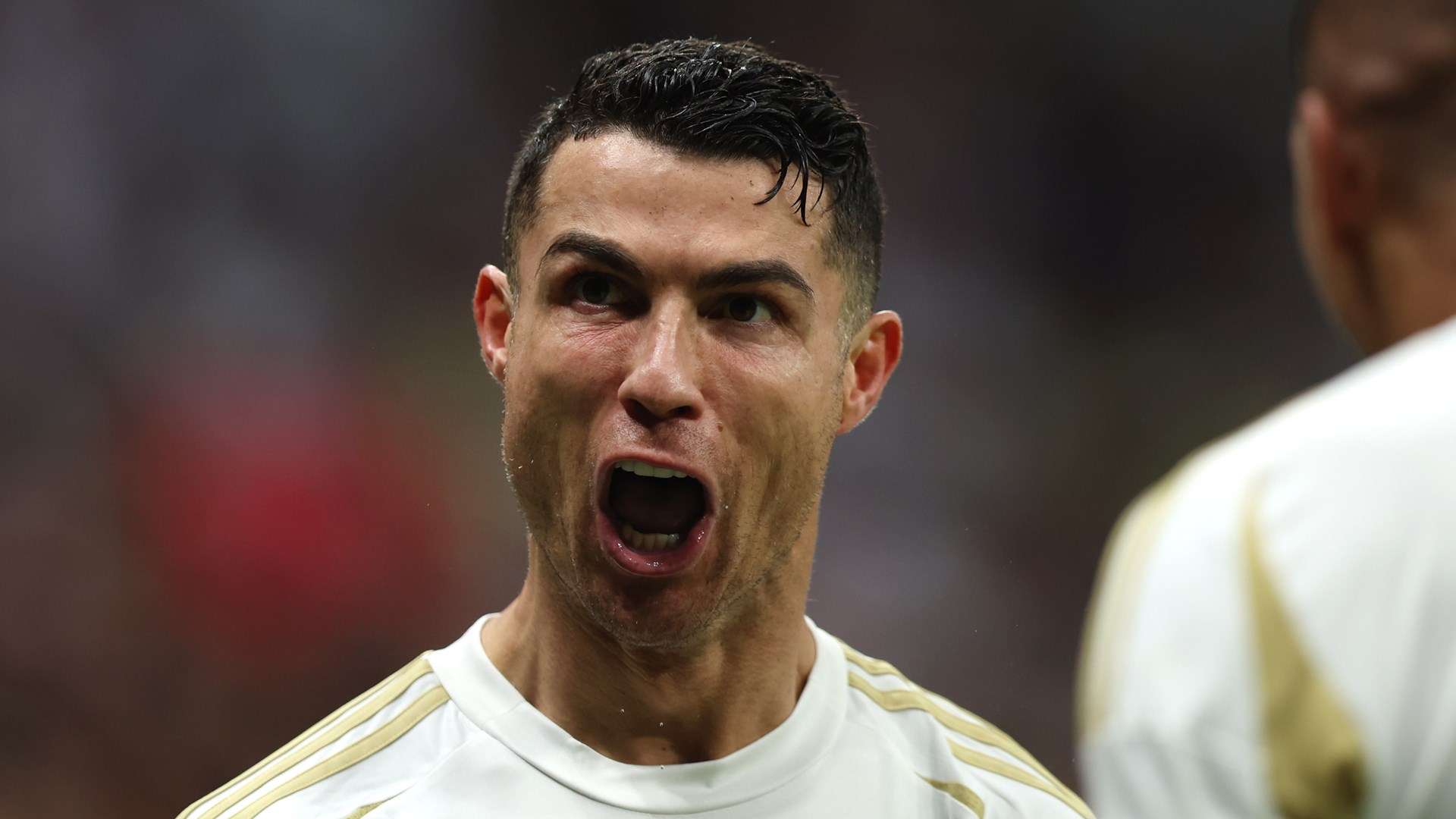 是引人注目 是引人注目